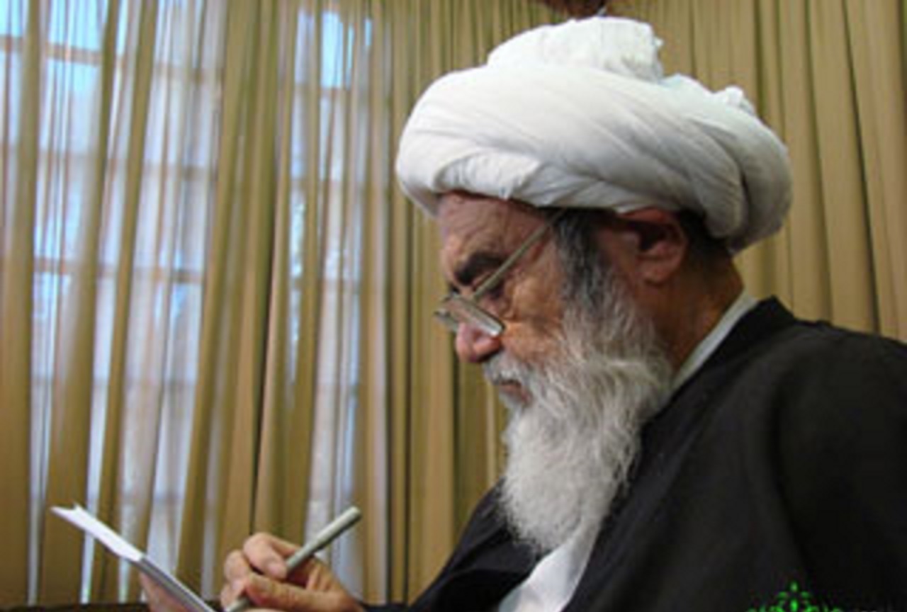 آیت الله مظاهری شهادت سیدحسن نصرالله را به ملت لبنان و جبهه مقاومت تسلیت گفت  آیت الله مظاهری شهادت سیدحسن نصرالله را به ملت لبنان و جبهه مقاومت تسلیت گفت