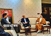 دیدار مسئولان بنیاد شهید با خانواده شهید امیر عبداللهیان