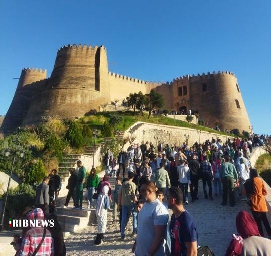 بازدید بیش از ۵۰۰ هزار مسافر نوروزی از جاذبه‌های گردشگری لرستان