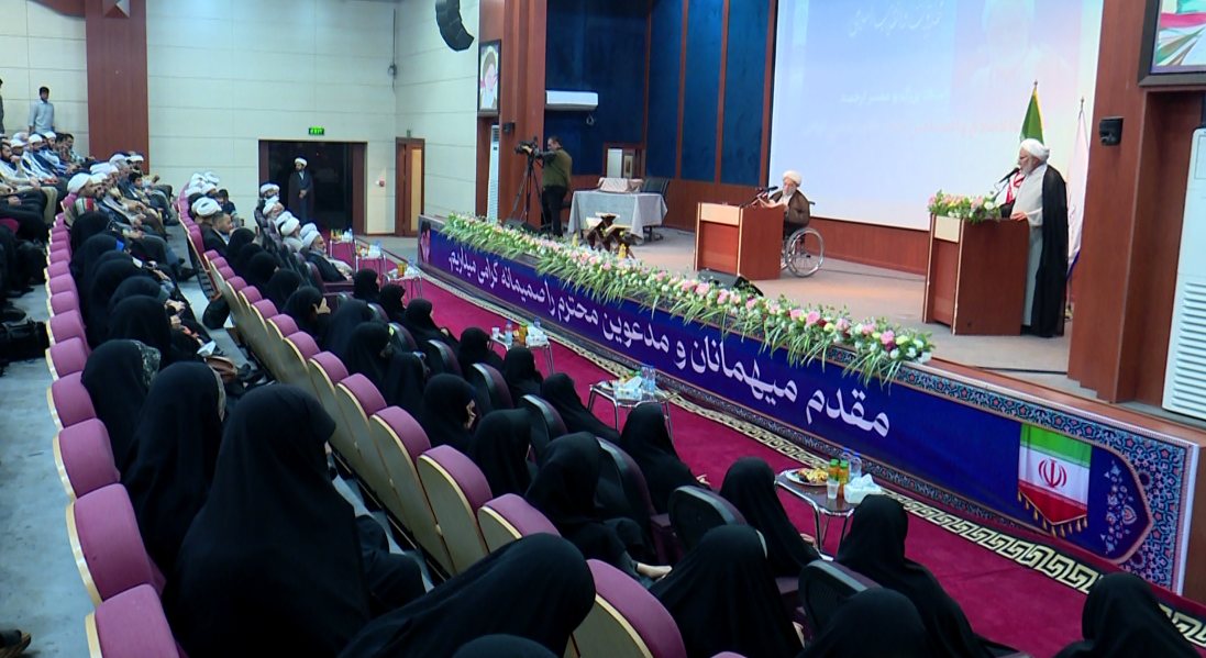 برگزاری پیش اجلاس مهدویت و انقلاب اسلامی در بندرعباس برگزاری پیش اجلاس مهدویت و انقلاب اسلامی در بندرعباس