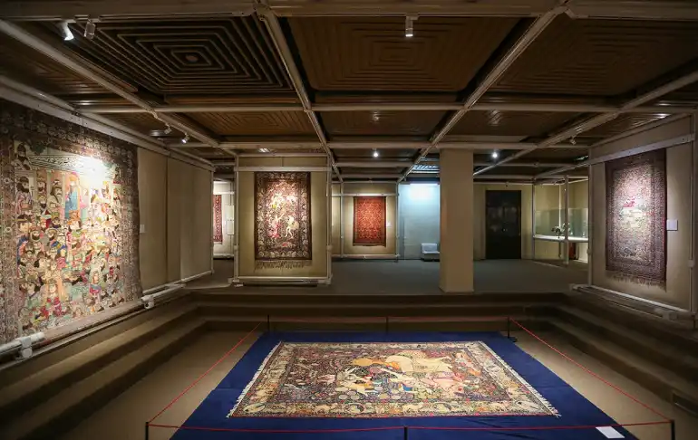 فراخوان دانشجویی برای همکاری با موزه فرش در ایام نوروز