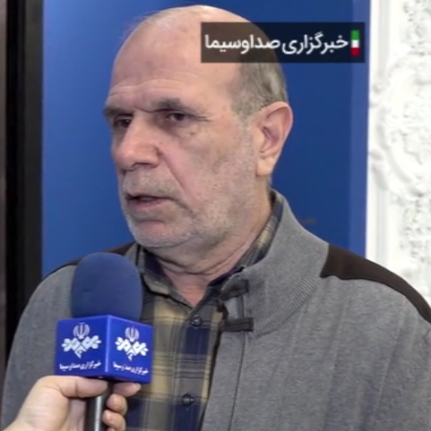 هنر انقلاب باید به زبان روز ترجمه شود