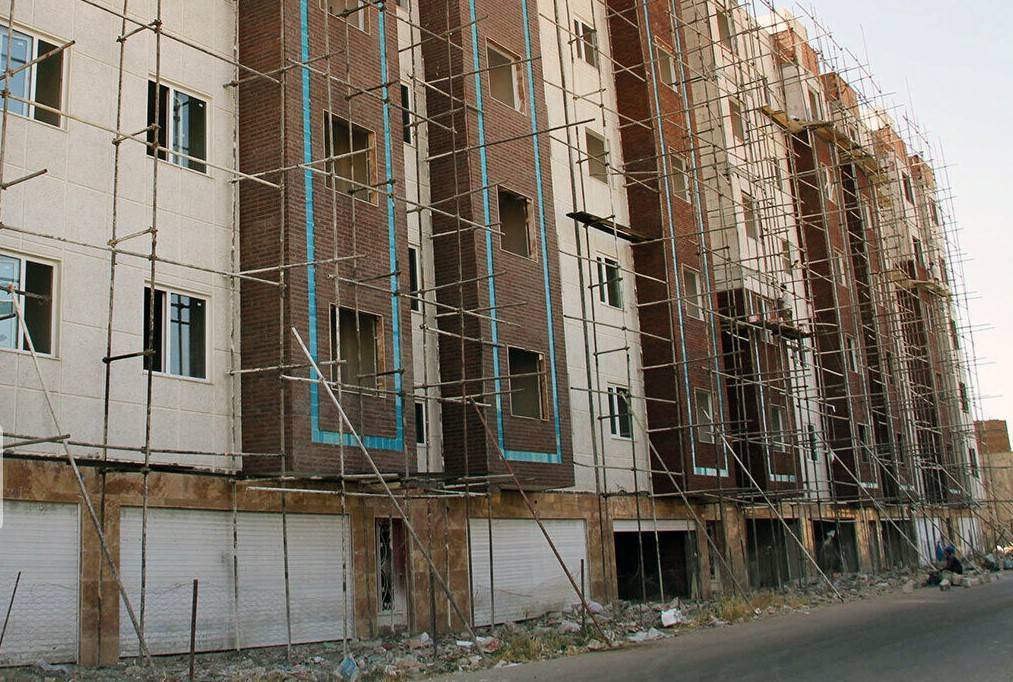 ساخت ١۵٠ هزار واحد مسکونی برای کارگران صنعت ساخت ١۵٠ هزار واحد مسکونی برای کارگران صنعت