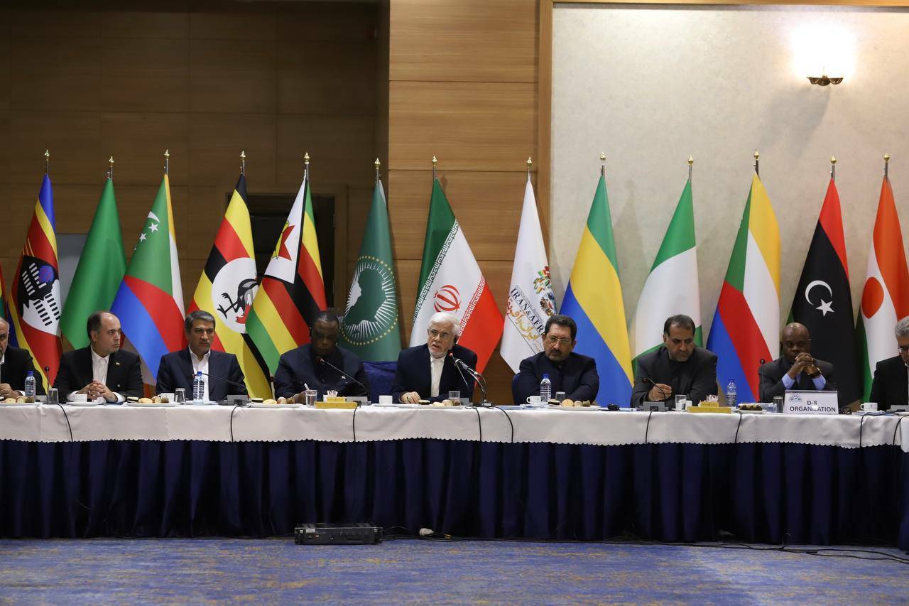 غرب به ایرانهراسی و آفریقاگریزی دامن زده است غرب به ایرانهراسی و آفریقاگریزی دامن زده است