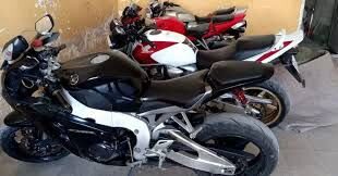 توقیف موتورسیکلت قاچاق هوندا در شهرستان سلطانیه