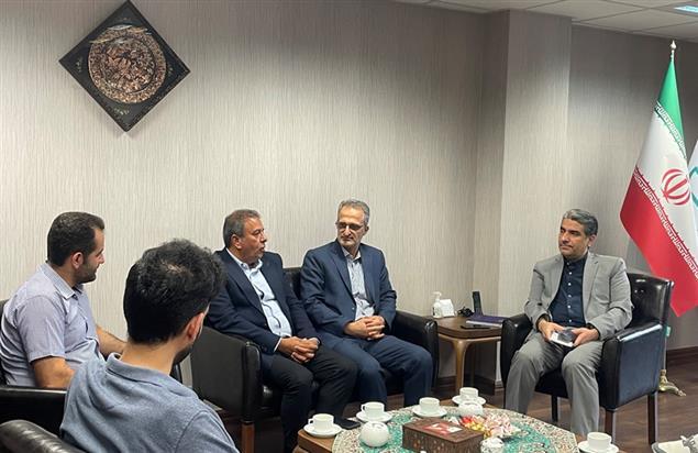 نقش موثر انجمن‌ها در جلب مشارکت مردم در سرمایه‌گذاری برای تولید