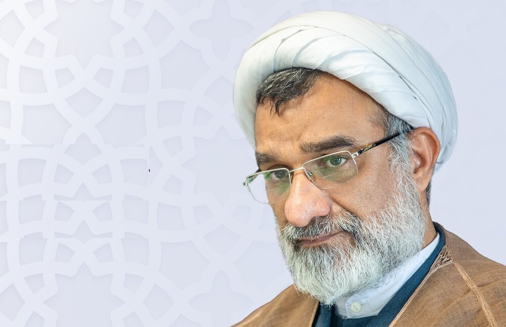 خسروپناه: علم بدون اخلاق، نافع نیست