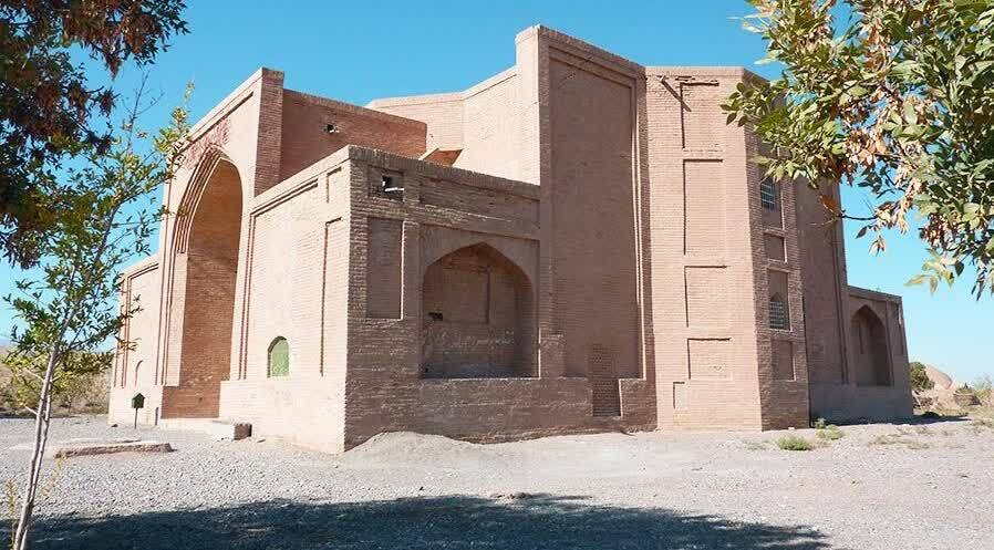 آغاز مرمت بنای آرامگاه شاه قاسم انوار شهرستان تربت جام
