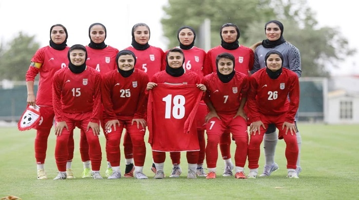 افسانه چترنور ورزشکار زنجانی در ترکیب تیم ملی فوتبال بانوان