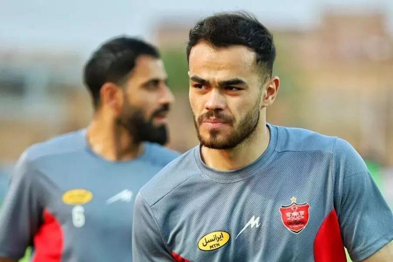 ارونوف به جمع پرسپولیسی‌ها پیوست