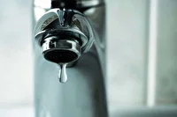 رفع قطعی آب در ورامین و پیشوا درخواست شهروندان شد