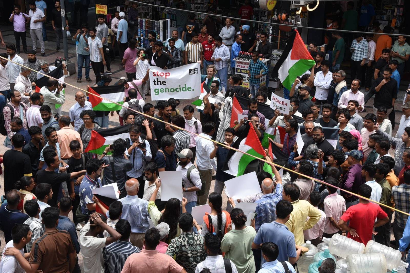 تظاهرات حمایت از فلسطین در دهلی نو به خشونت کشیده شد