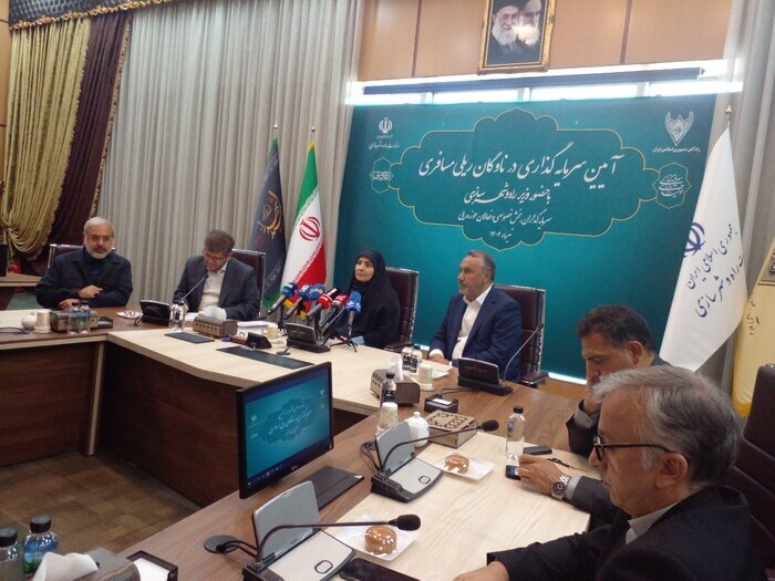 سرمایه‌گذاری ۸.۸ همتی بخش خصوصی در نوسازی و بازسازی ناوگان ریلی