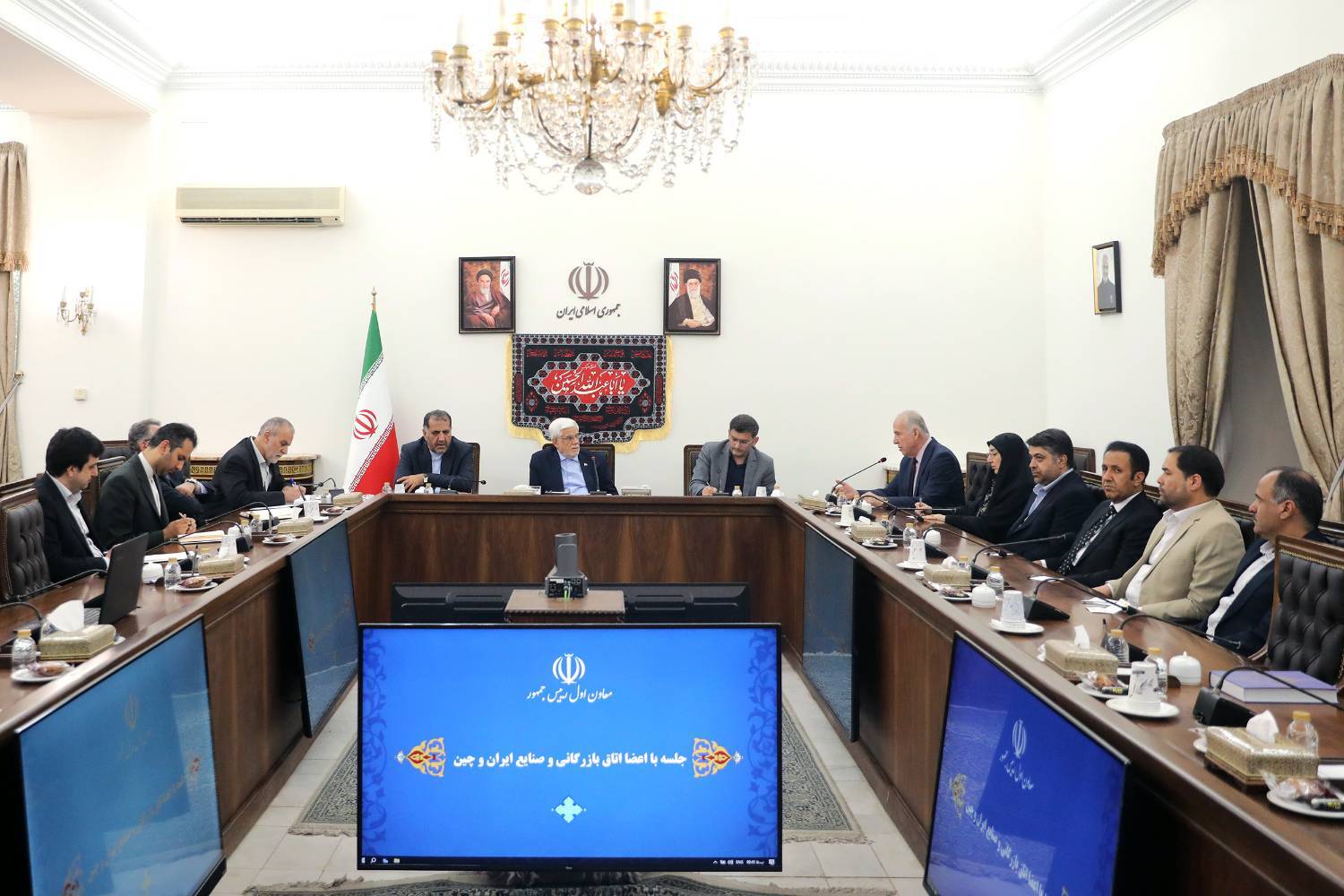 توسعه روابط با کشورهای منطقه برای ایران تبدیل به راهبرد شده است توسعه روابط با کشورهای منطقه برای ایران تبدیل به راهبرد شده است