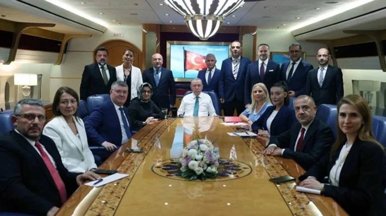 تفکرات نتانیاهو با هیتلر هم راستا است تفکرات نتانیاهو با هیتلر هم راستا است