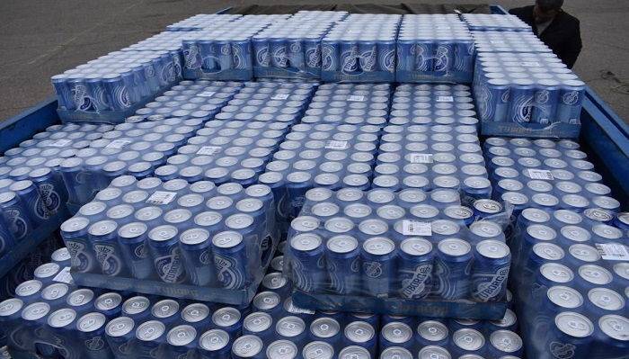 کشف ۴ هزار و ۷۶۳ قوطی نوشابه انرژی زای قاچاق در زنجان