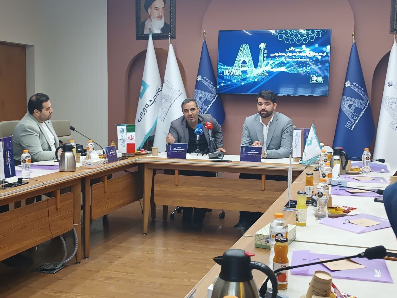 ***نخستین رویداد ملی ایدههای نوآورانه هوش مصنوعی برگزار میشود///تاریخ برگزاری رویداد؟؟؟ ***نخستین رویداد ملی ایدههای نوآورانه هوش مصنوعی برگزار میشود///تاریخ برگزاری رویداد؟؟؟