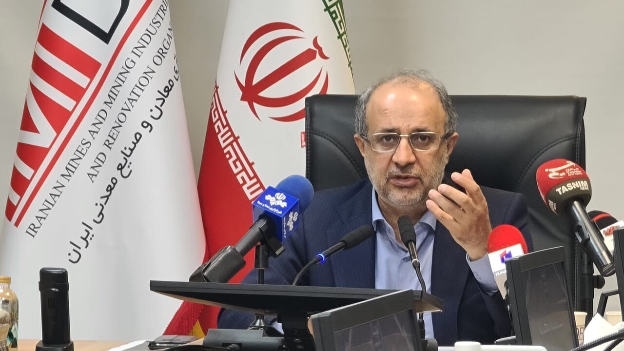 تدوین سند راهبردی معدن و اجرای بیش از ۲ هزار طرح در دستور کار