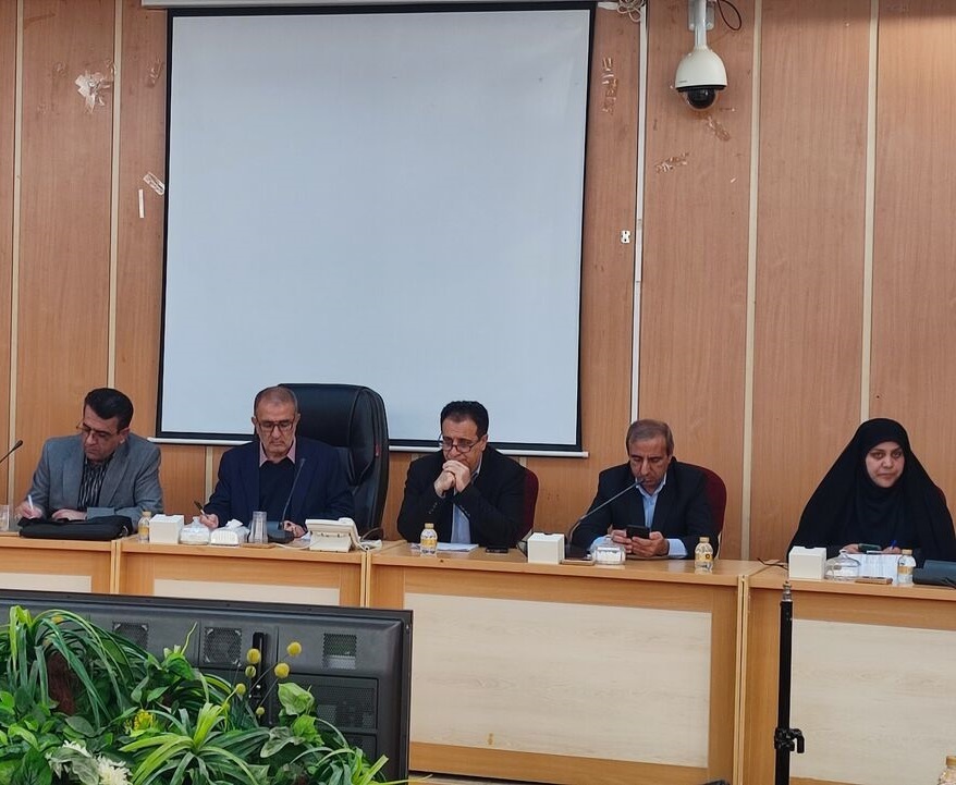 استمرار برنامه هاي پژوهشي بايد در طول سال باشد نه صرف هفته پژوهش