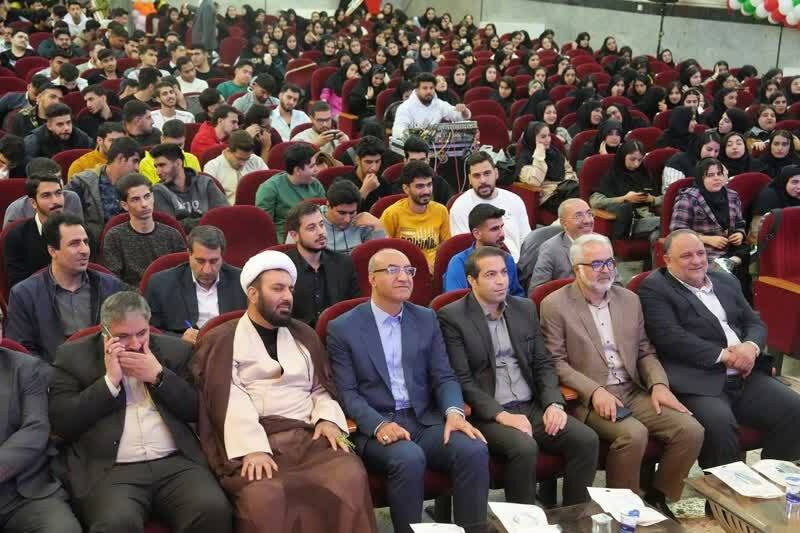 برگزاری اردوی فرهنگی دانشجویان نوورود در کرمانشاه؛ پویایی دانشگاه، امید و سازندگی برای کشور برگزاری اردوی فرهنگی دانشجویان نوورود در کرمانشاه؛ پویایی دانشگاه، امید و سازندگی برای کشور