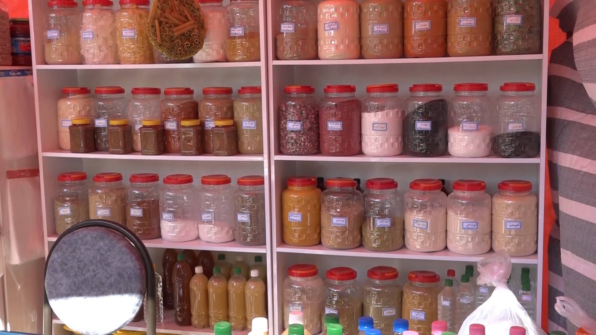 برپایی نمایشگاه  دست‌های توانا در شاهیندژ