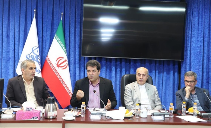 استاندارد‌های آموزشی یکسان برای دانشجویان ایرانی و بین‌المللی رعایت شود