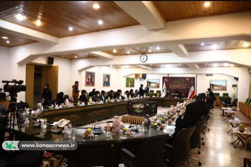 ویژهبرنامه عصر شعر فاطمی در کانون پرورش فکری برگزار شد ویژهبرنامه عصر شعر فاطمی در کانون پرورش فکری برگزار شد