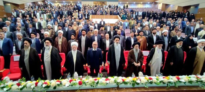 اختتامیه دومین کنگره ملی آیت الله ملک حسینی (ره)