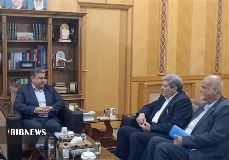 تمام زنان سرپرست خانوار اردبیل بیمه رایگان میشوند تمام زنان سرپرست خانوار اردبیل بیمه رایگان میشوند