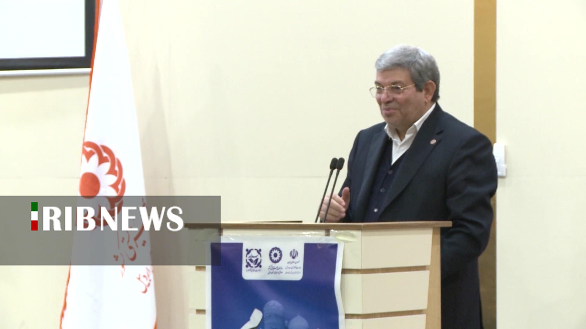 تمام زنان سرپرست خانوار اردبیل بیمه رایگان میشوند تمام زنان سرپرست خانوار اردبیل بیمه رایگان میشوند