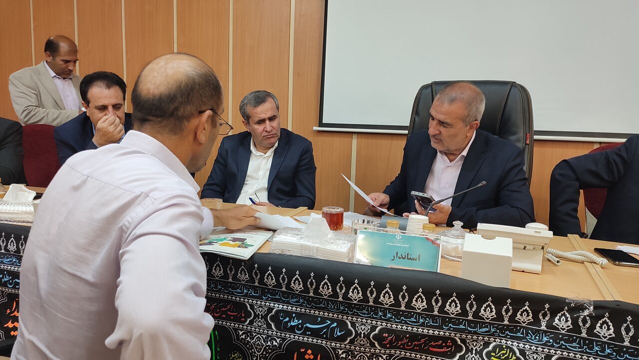 دیدار چهره به چهره استاندار با مردم