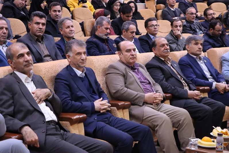 بیستوششمین دوره تجلیل از پژوهشگران و فناوران برگزیده استان کرمانشاه برگزار شد بیستوششمین دوره تجلیل از پژوهشگران و فناوران برگزیده استان کرمانشاه برگزار شد