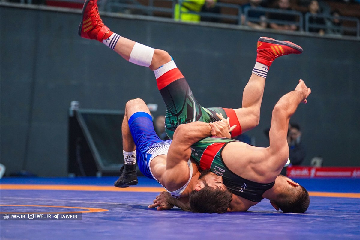 نایبقهرمانی استقلال جویبار در لیگ برتر کشتی نایبقهرمانی استقلال جویبار در لیگ برتر کشتی