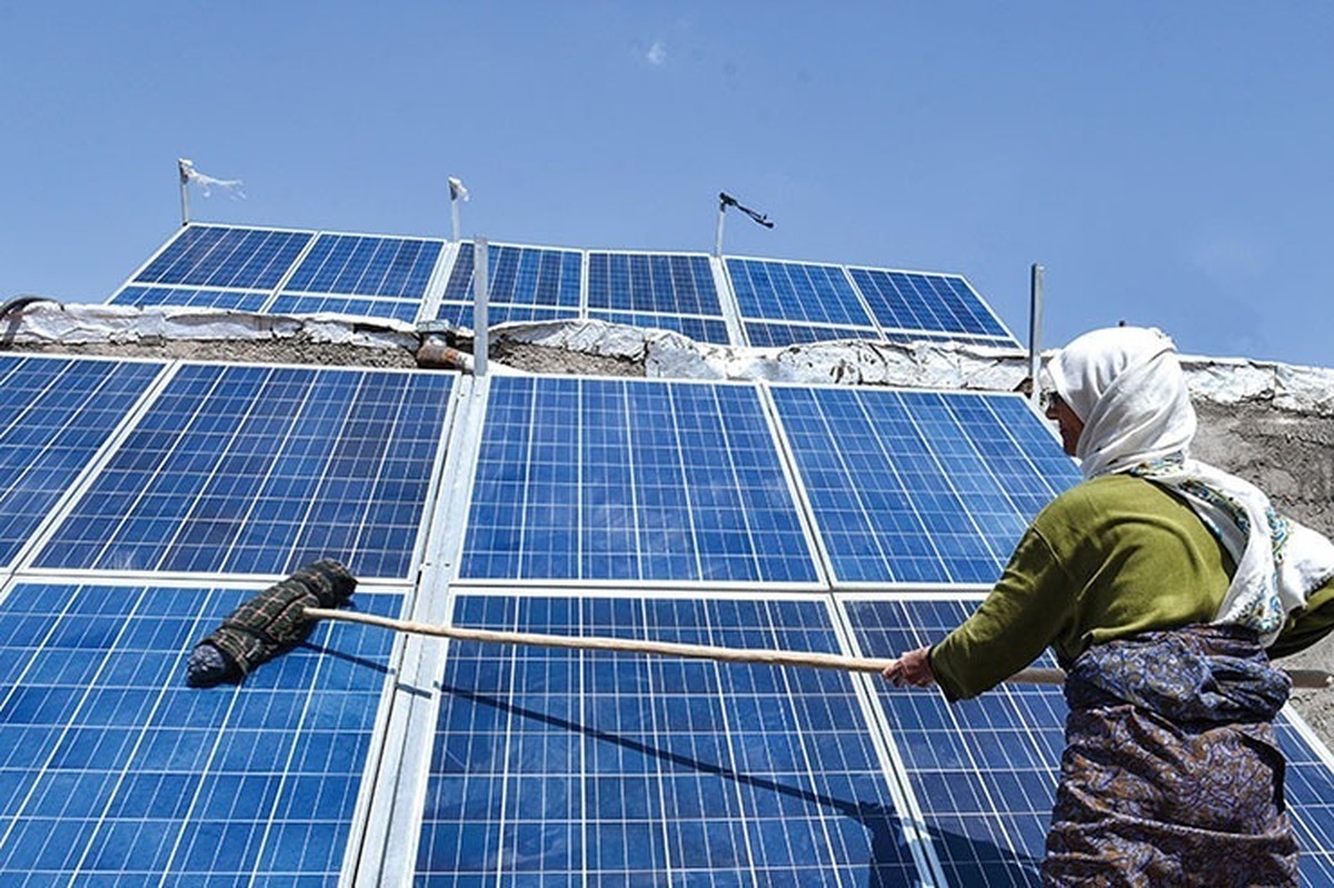 نیروگاههای خورشیدی خانگی گرمابخش زندگی مددجویان نیروگاههای خورشیدی خانگی گرمابخش زندگی مددجویان