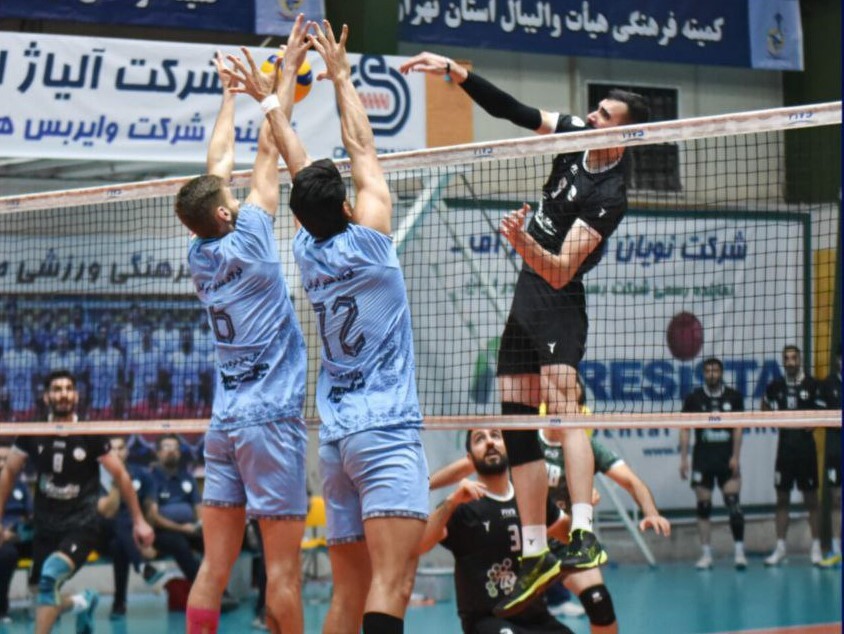 شکست والیبالیستهای اردکانی در تهران شکست والیبالیستهای اردکانی در تهران