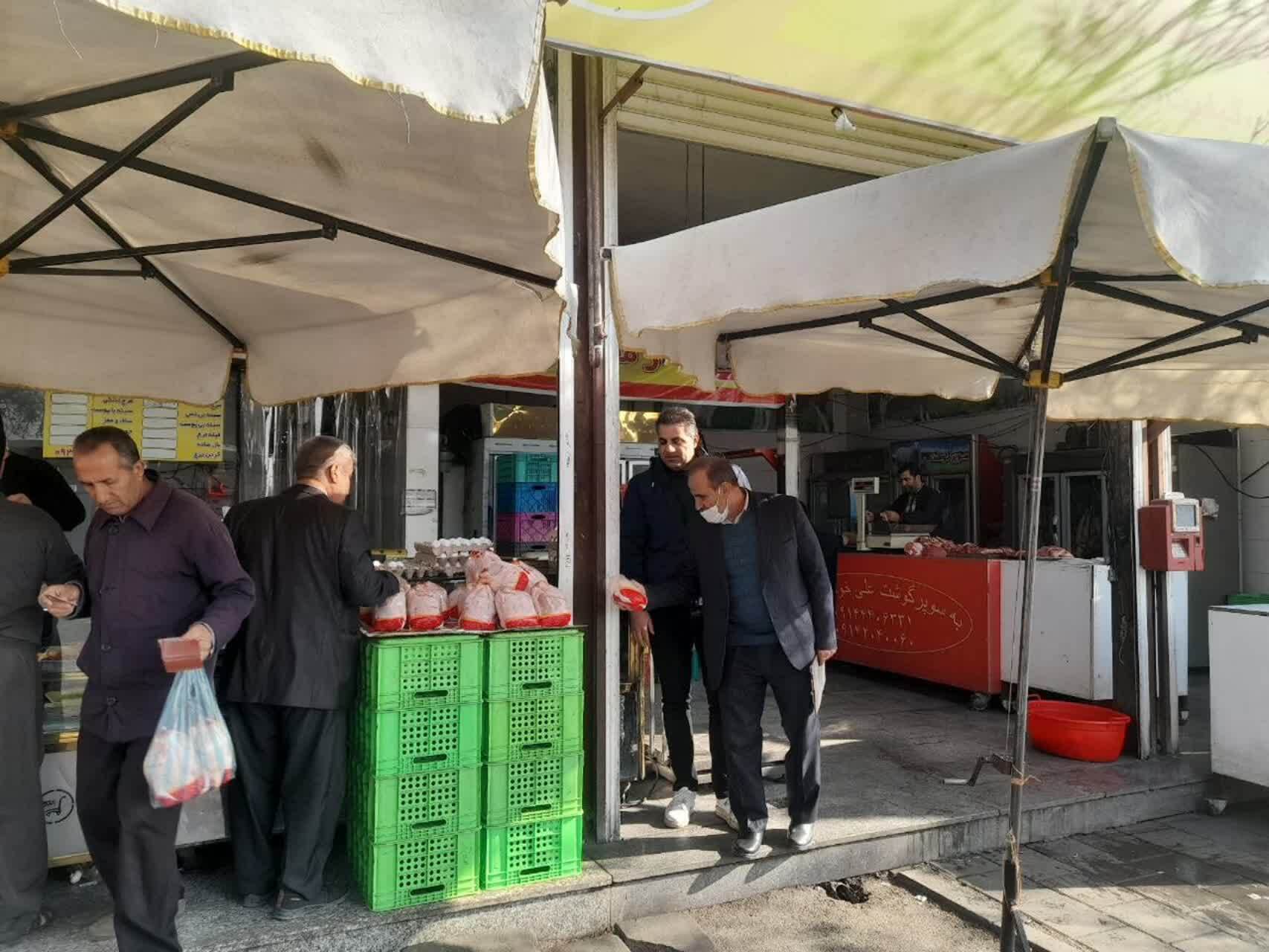 پایش بازار و تشدید نظارت بر روند توزیع مرغ گرم در ارومیه پایش بازار و تشدید نظارت بر روند توزیع مرغ گرم در ارومیه